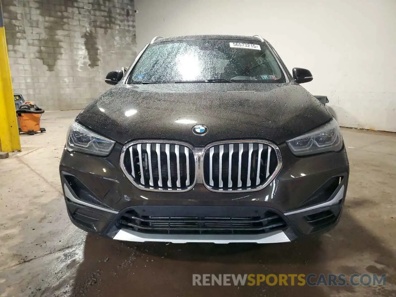 5 Photograph of a damaged car WBXJG9C09L5P27471 BMW X1 2020