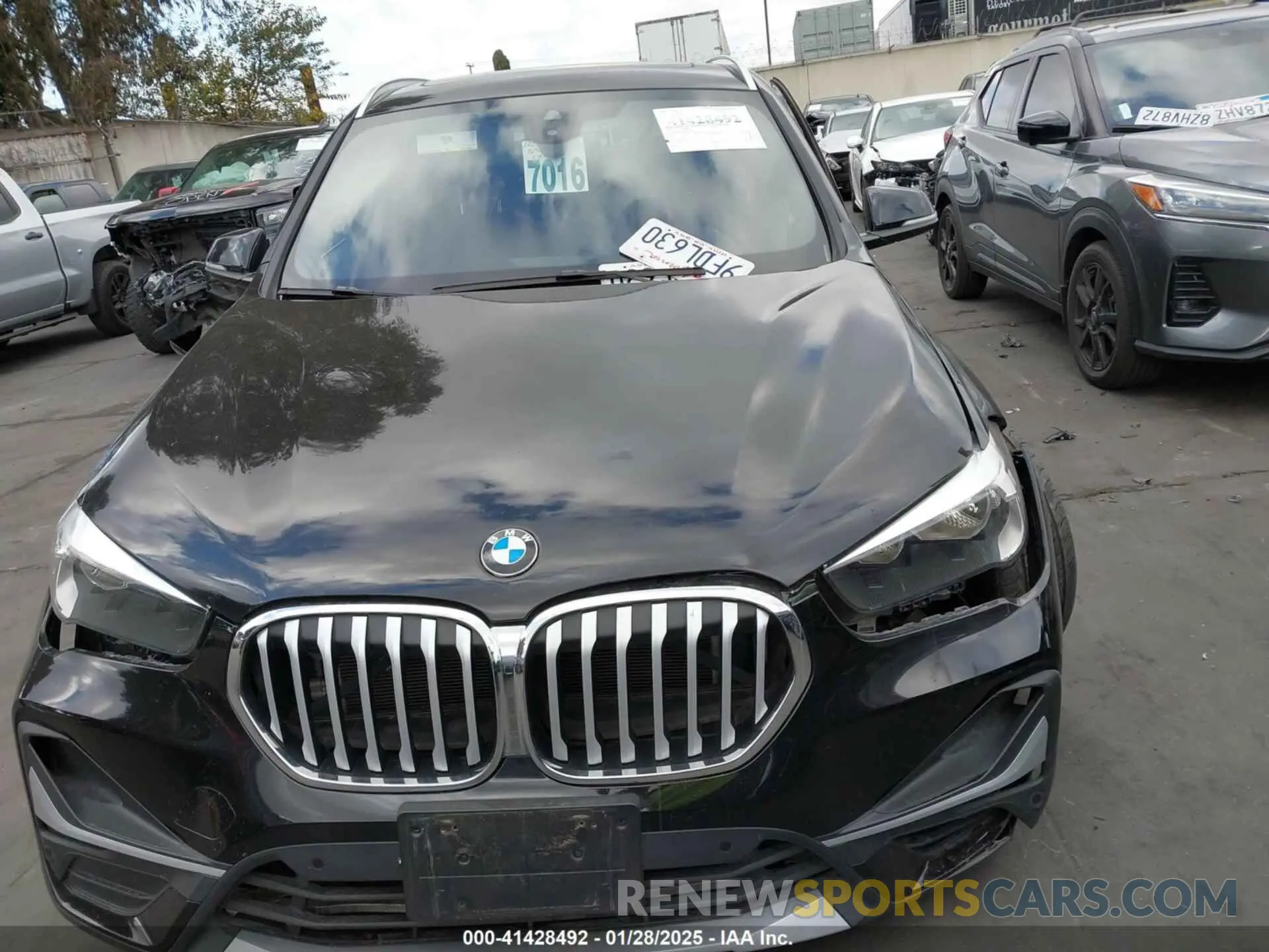 12 Photograph of a damaged car WBXJG9C09L5R01054 BMW X1 2020
