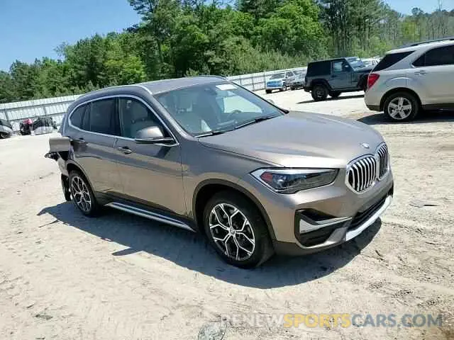 12 Photograph of a damaged car WBXJG9C09L5R23653 BMW X1 2020