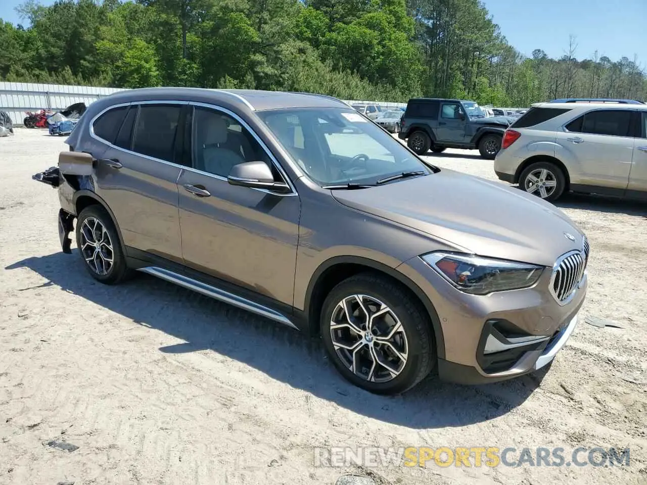 4 Photograph of a damaged car WBXJG9C09L5R23653 BMW X1 2020
