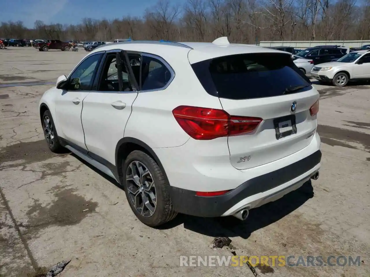 3 Photograph of a damaged car WBXJG9C0XL5P62312 BMW X1 2020