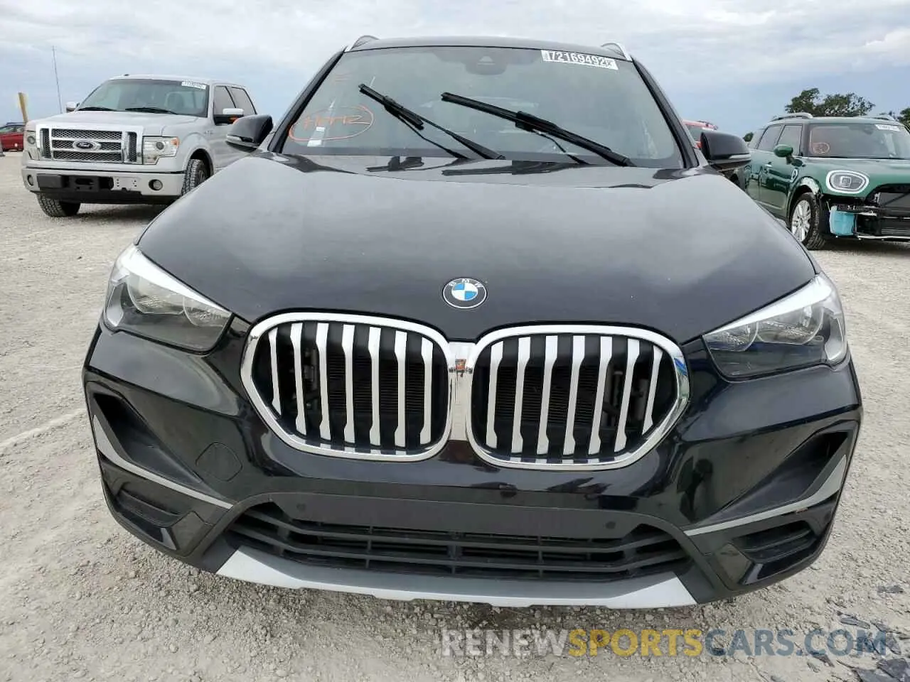 5 Photograph of a damaged car WBXJG9C0XL5P75870 BMW X1 2020