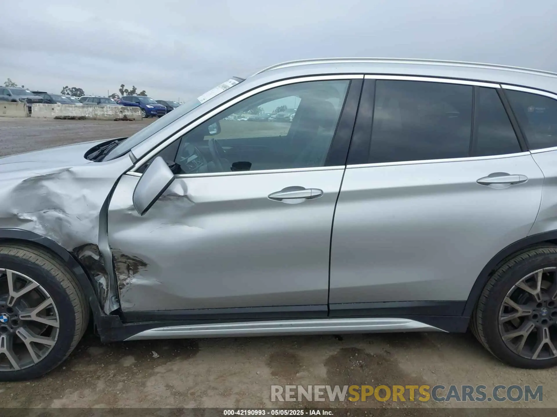 14 Photograph of a damaged car WBXJG7C00M5S58454 BMW X1 2021