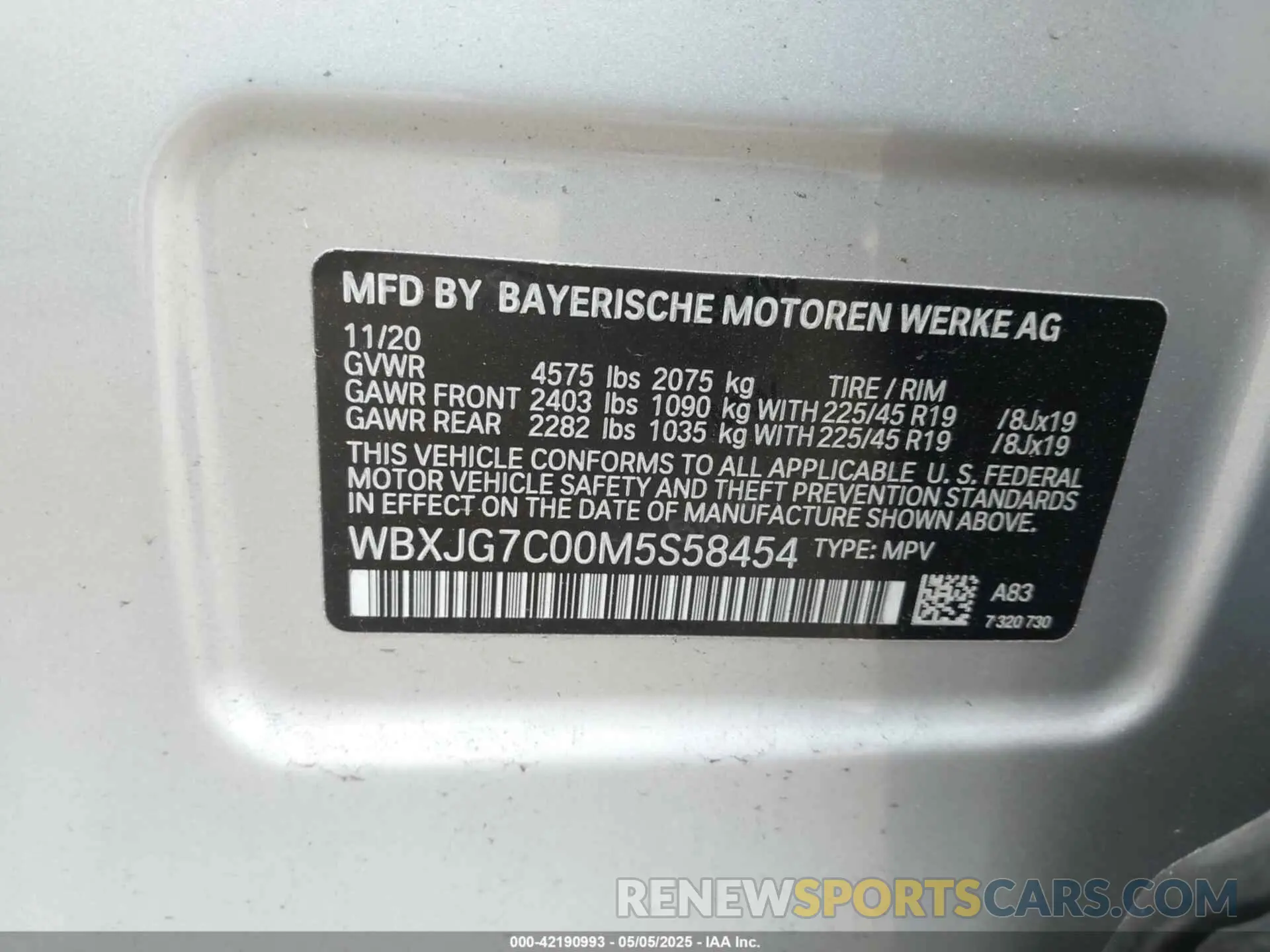 9 Photograph of a damaged car WBXJG7C00M5S58454 BMW X1 2021