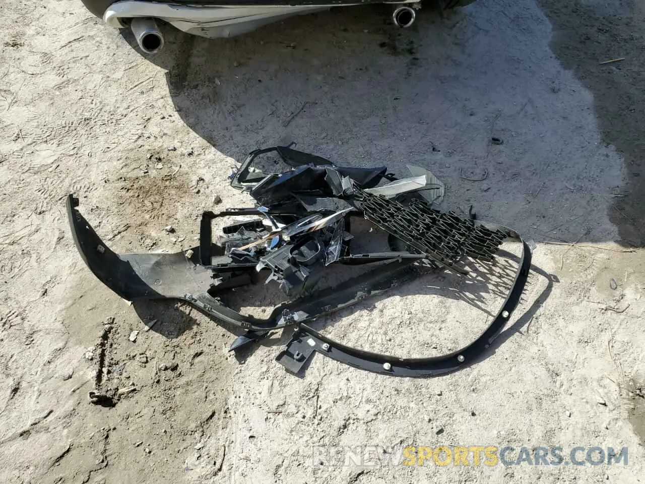13 Photograph of a damaged car WBXJG7C00M5T23271 BMW X1 2021