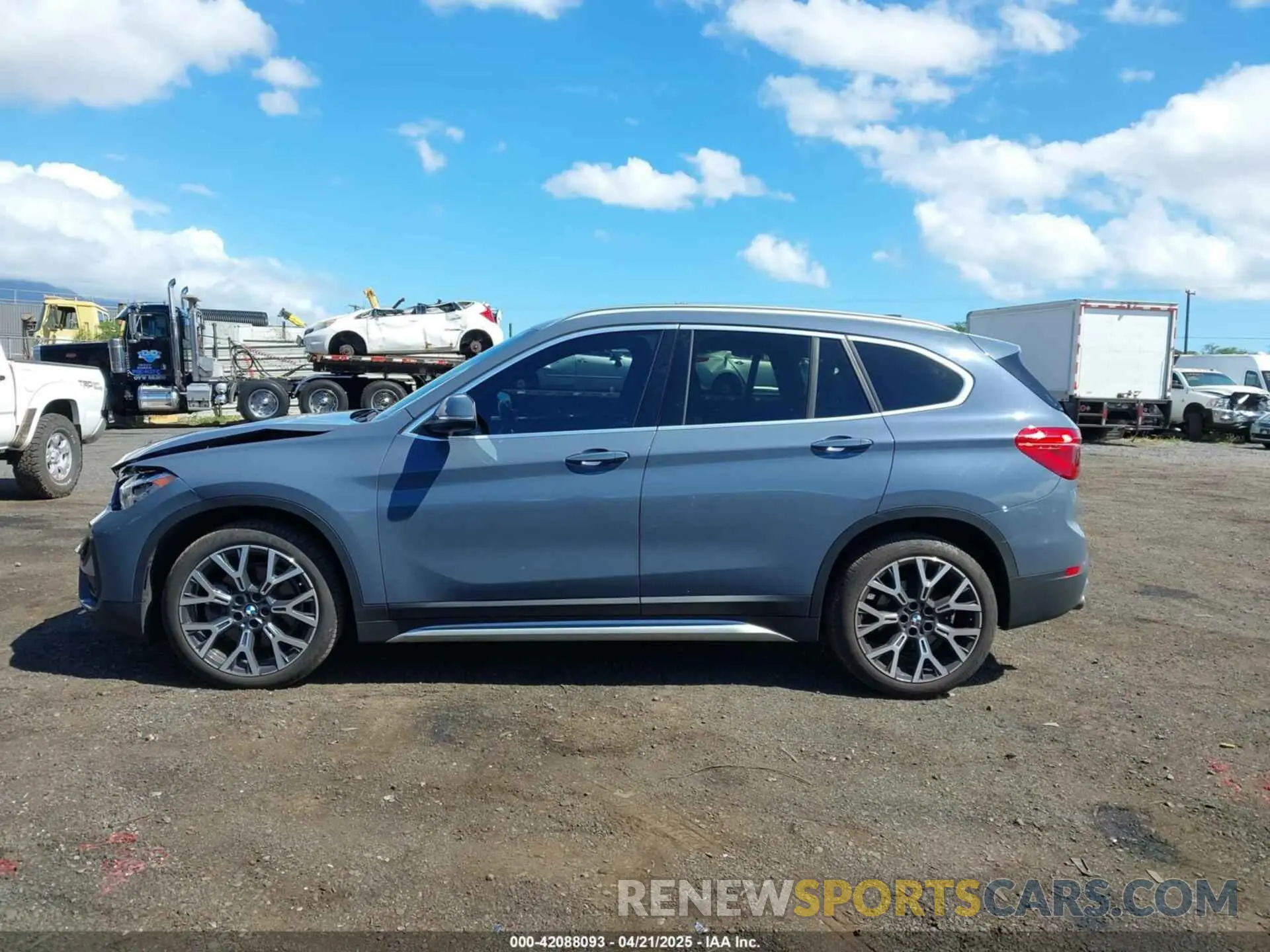 14 Photograph of a damaged car WBXJG7C01M5S66837 BMW X1 2021