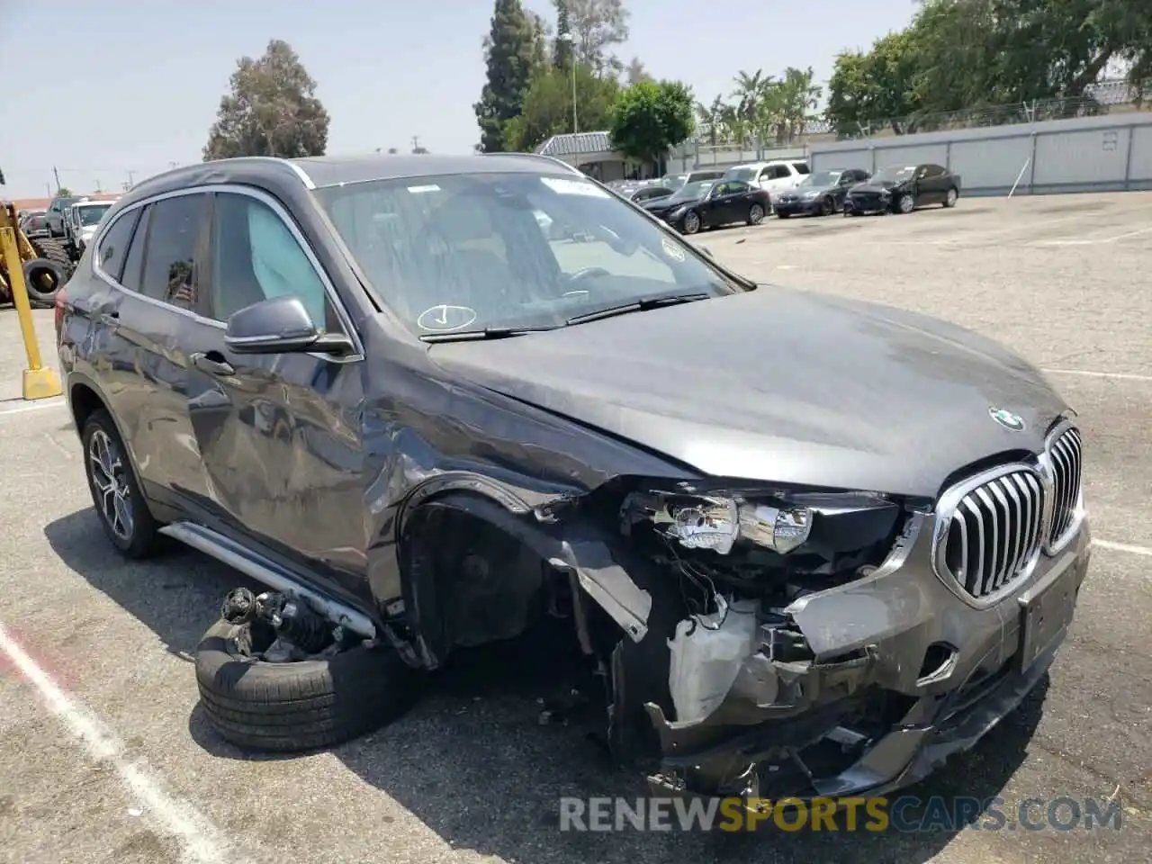 1 Photograph of a damaged car WBXJG7C01M5T64783 BMW X1 2021