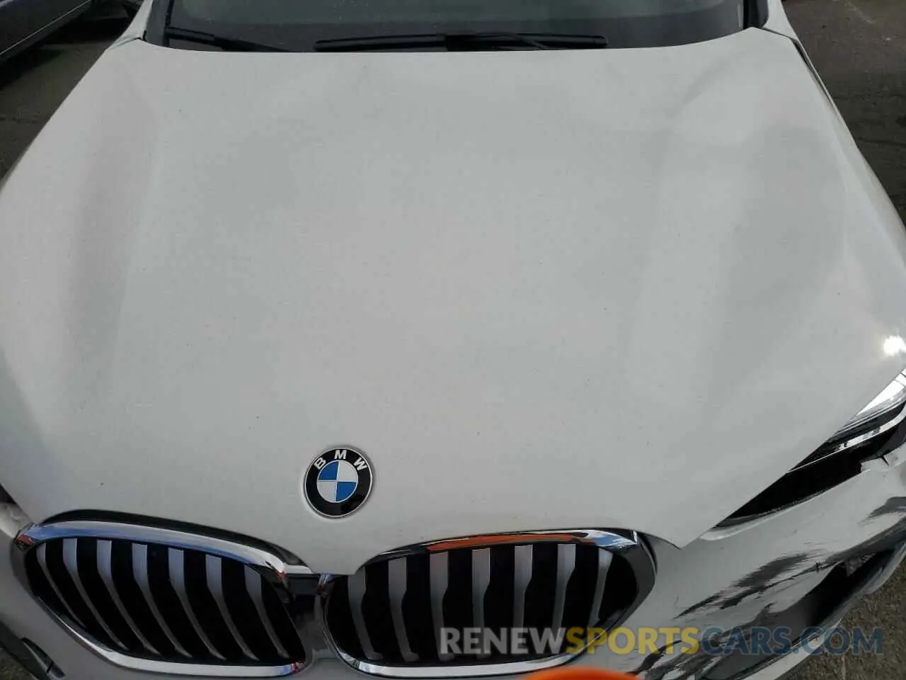 13 Photograph of a damaged car WBXJG7C01M5T72642 BMW X1 2021