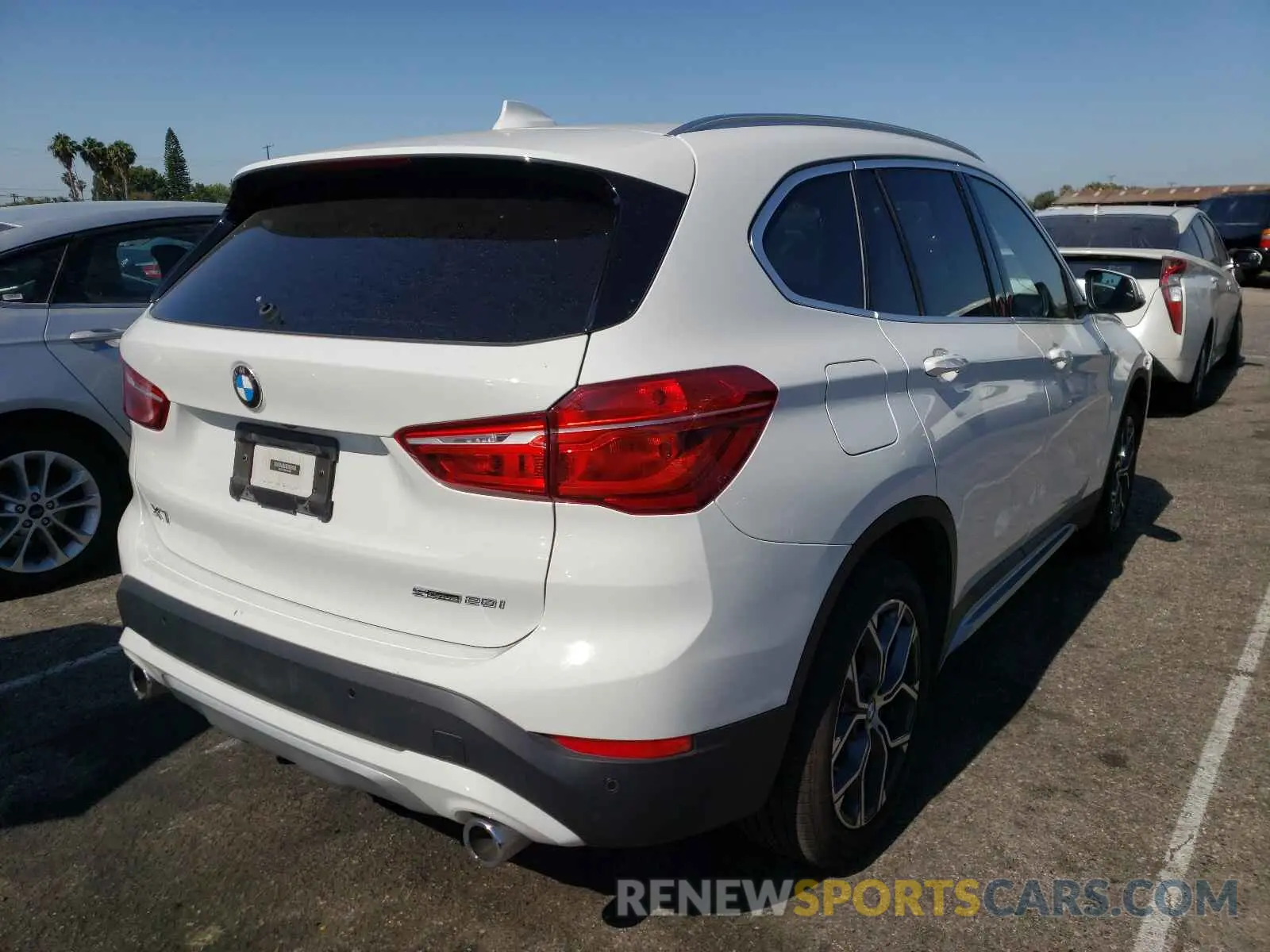 4 Photograph of a damaged car WBXJG7C02M5S95568 BMW X1 2021