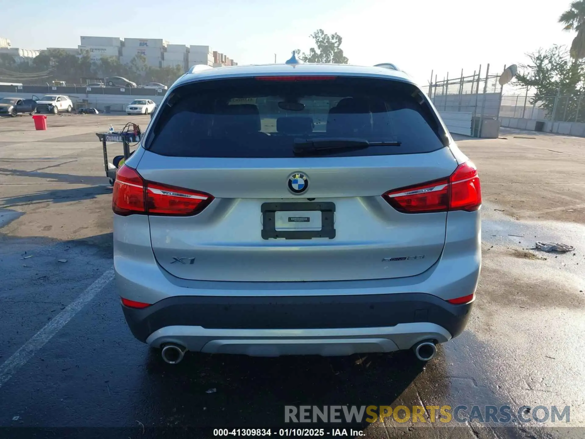 16 Photograph of a damaged car WBXJG7C02M5T27791 BMW X1 2021