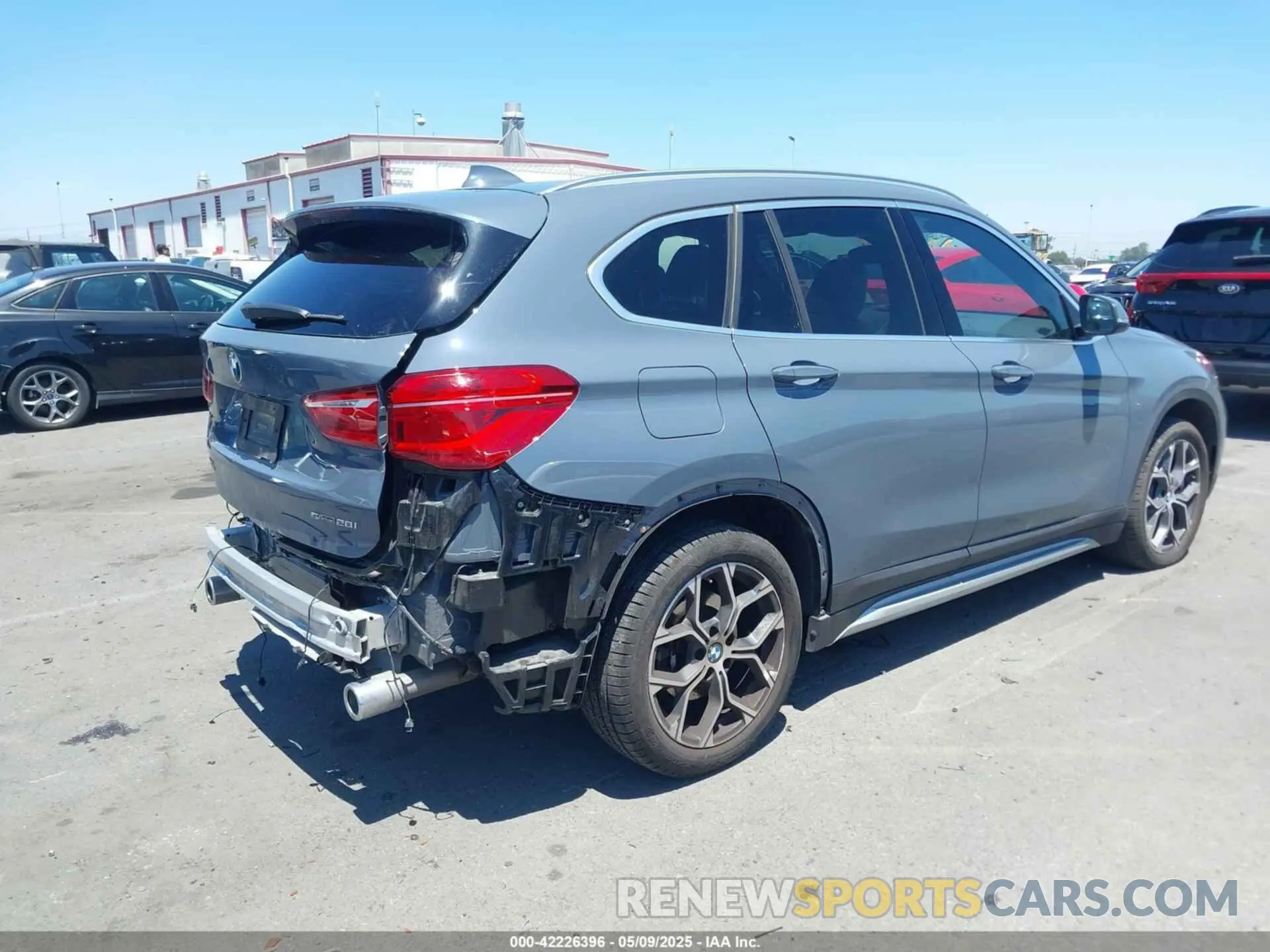 4 Photograph of a damaged car WBXJG7C02M5T37169 BMW X1 2021