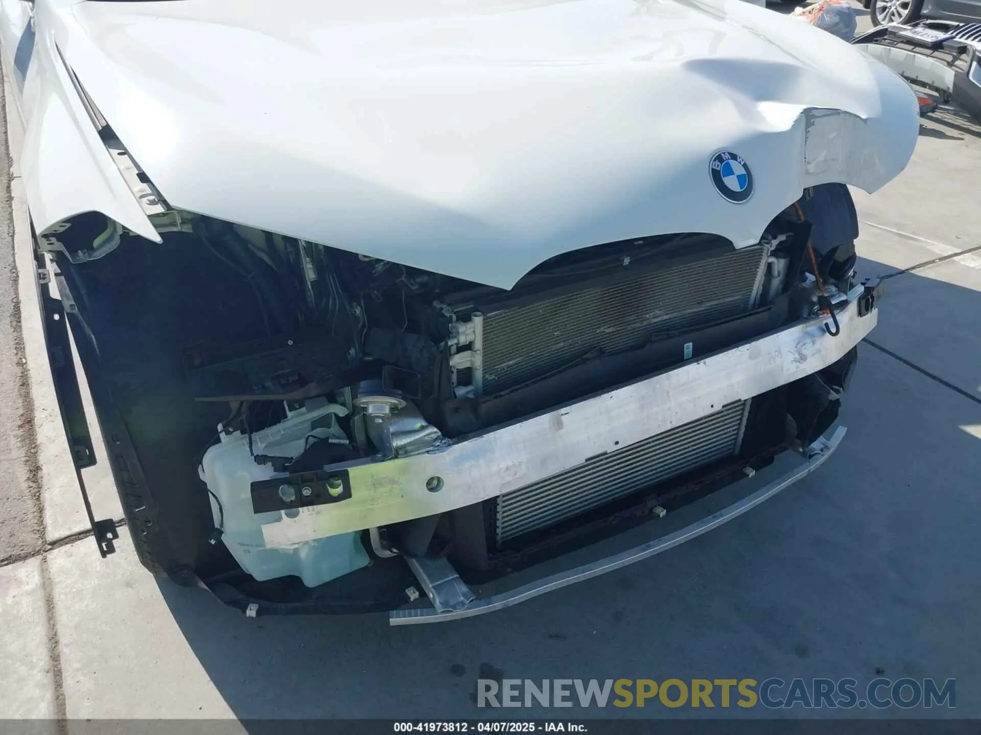 6 Photograph of a damaged car WBXJG7C03M5T37228 BMW X1 2021