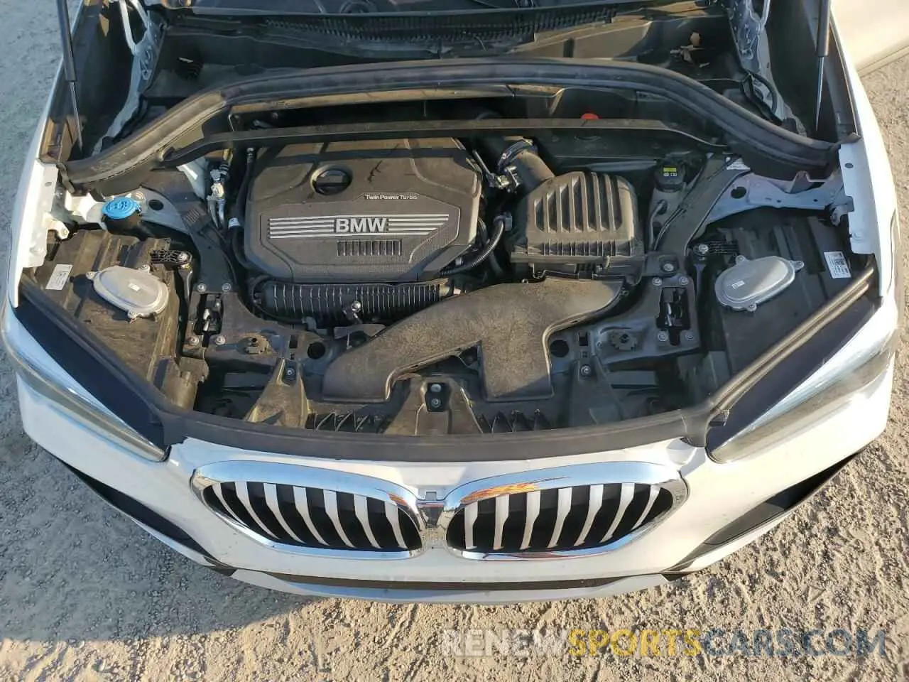 12 Photograph of a damaged car WBXJG7C03M5T44745 BMW X1 2021