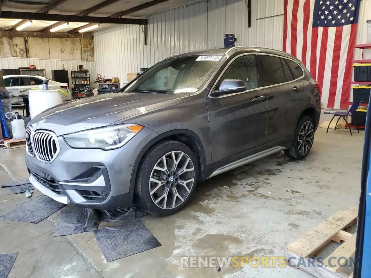 1 Photograph of a damaged car WBXJG7C04M5S68209 BMW X1 2021