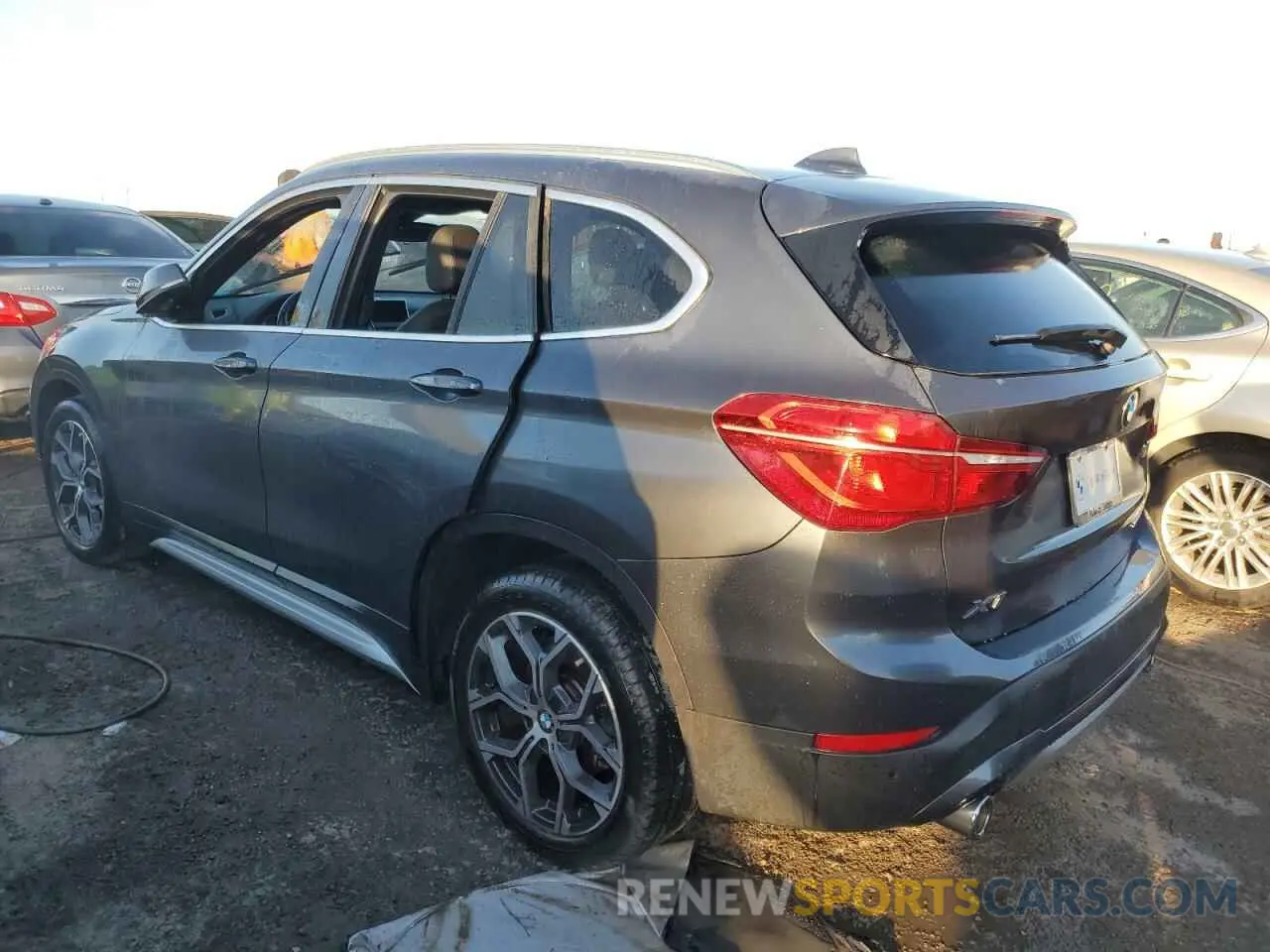 2 Photograph of a damaged car WBXJG7C04M5T04867 BMW X1 2021