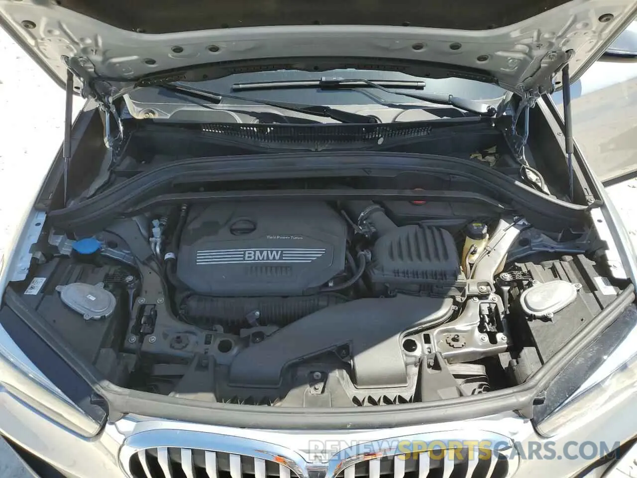 12 Photograph of a damaged car WBXJG7C04M5T32801 BMW X1 2021