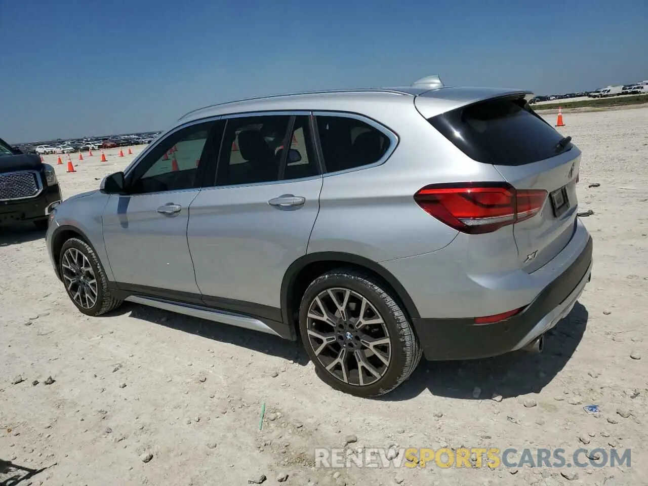 2 Photograph of a damaged car WBXJG7C04M5T32801 BMW X1 2021