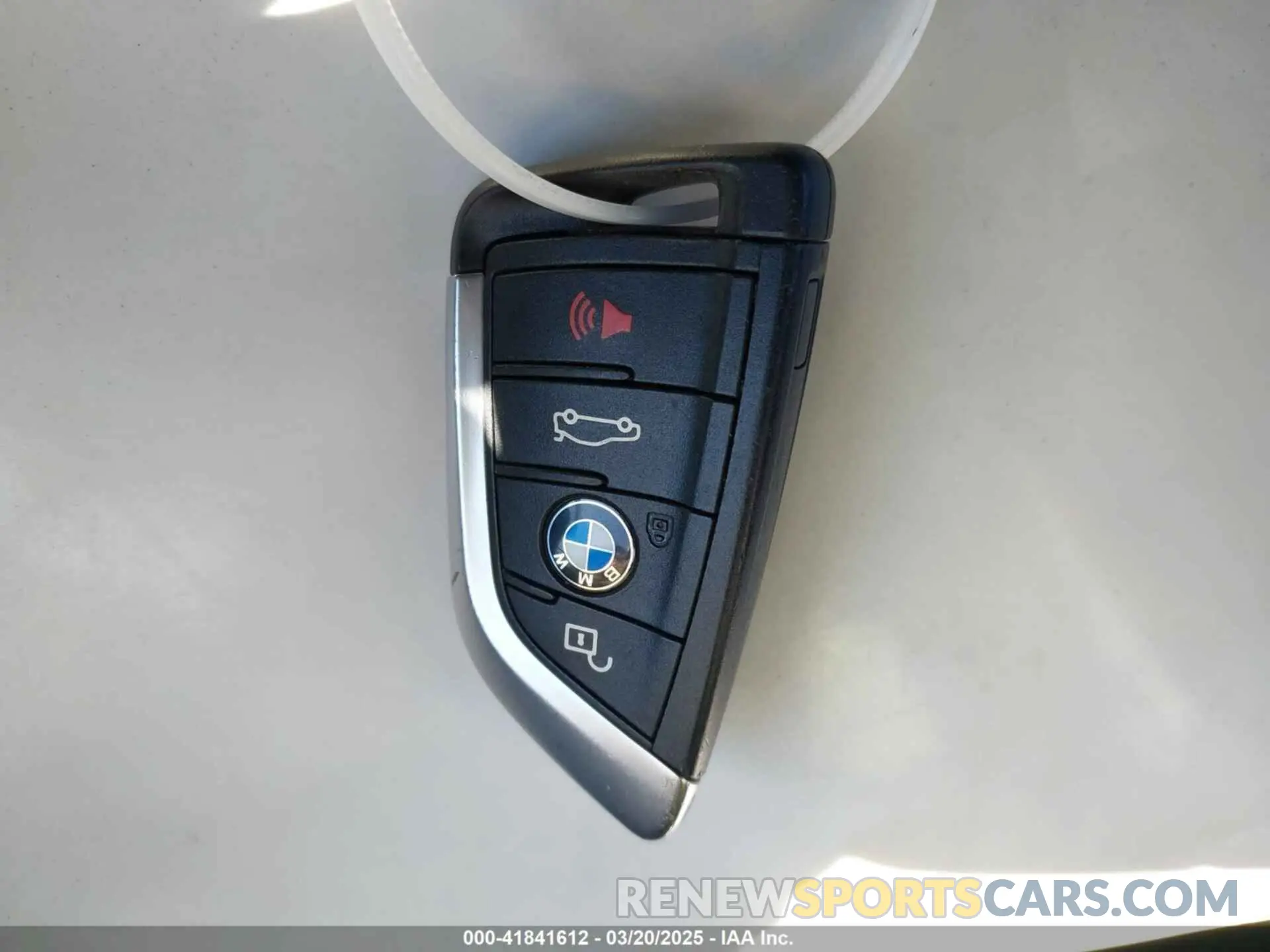 11 Photograph of a damaged car WBXJG7C08M5S34659 BMW X1 2021