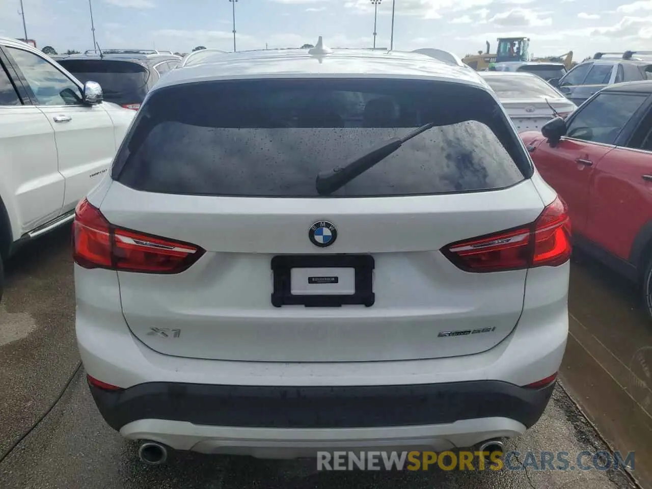 6 Photograph of a damaged car WBXJG7C08M5T05455 BMW X1 2021