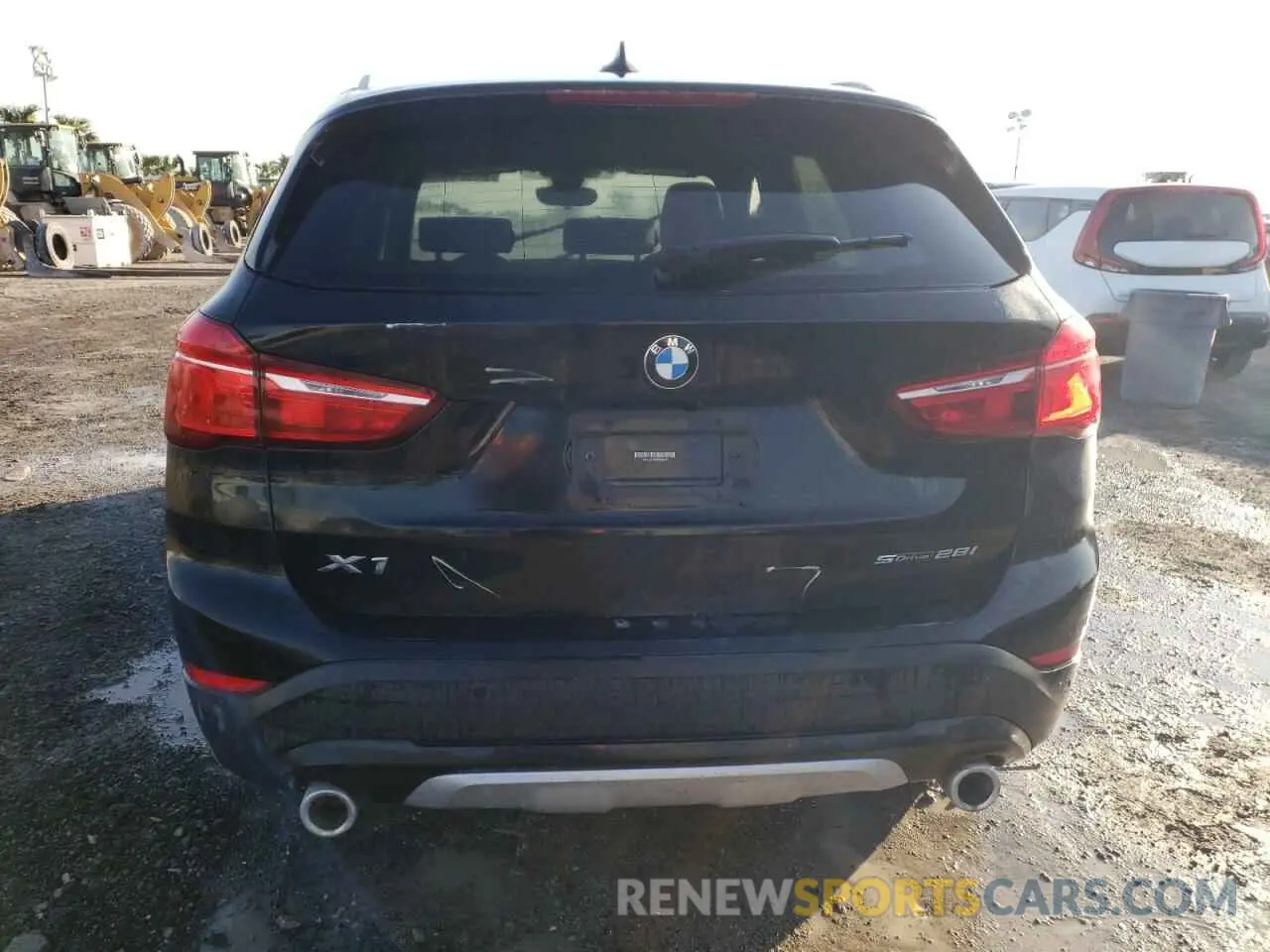 6 Photograph of a damaged car WBXJG7C08M5T86974 BMW X1 2021
