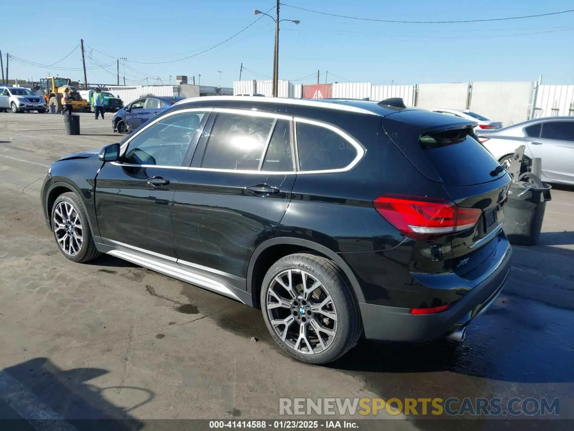 3 Photograph of a damaged car WBXJG7C09M5S34413 BMW X1 2021