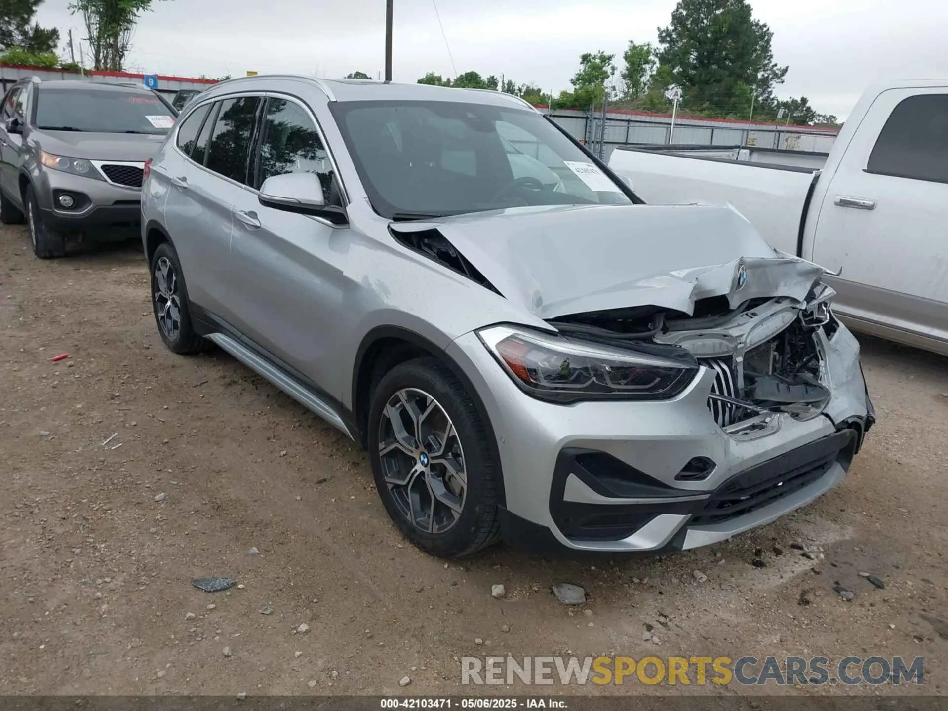 1 Photograph of a damaged car WBXJG7C09M5T44362 BMW X1 2021