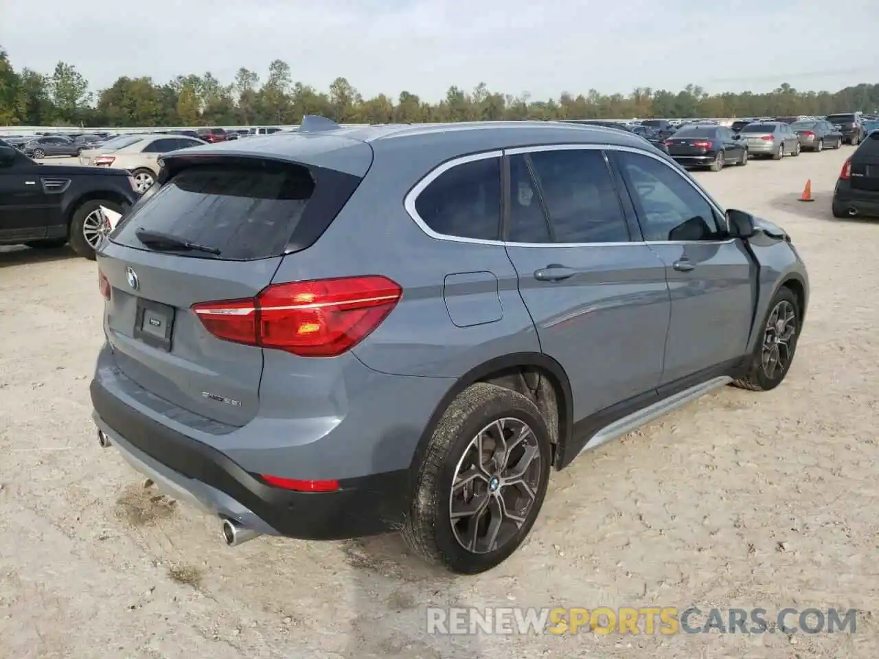 4 Photograph of a damaged car WBXJG7C0XM5S36414 BMW X1 2021