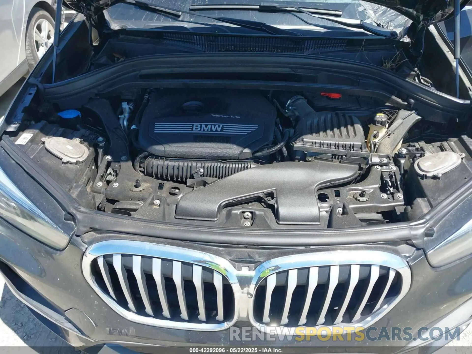 10 Photograph of a damaged car WBXJG7C0XM5T37677 BMW X1 2021