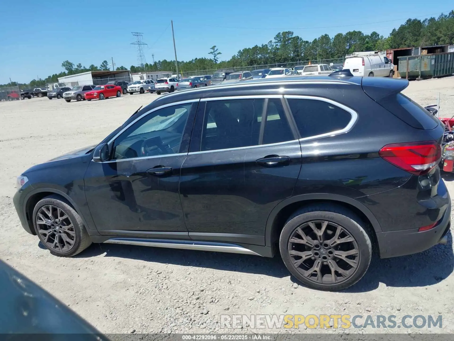 14 Photograph of a damaged car WBXJG7C0XM5T37677 BMW X1 2021