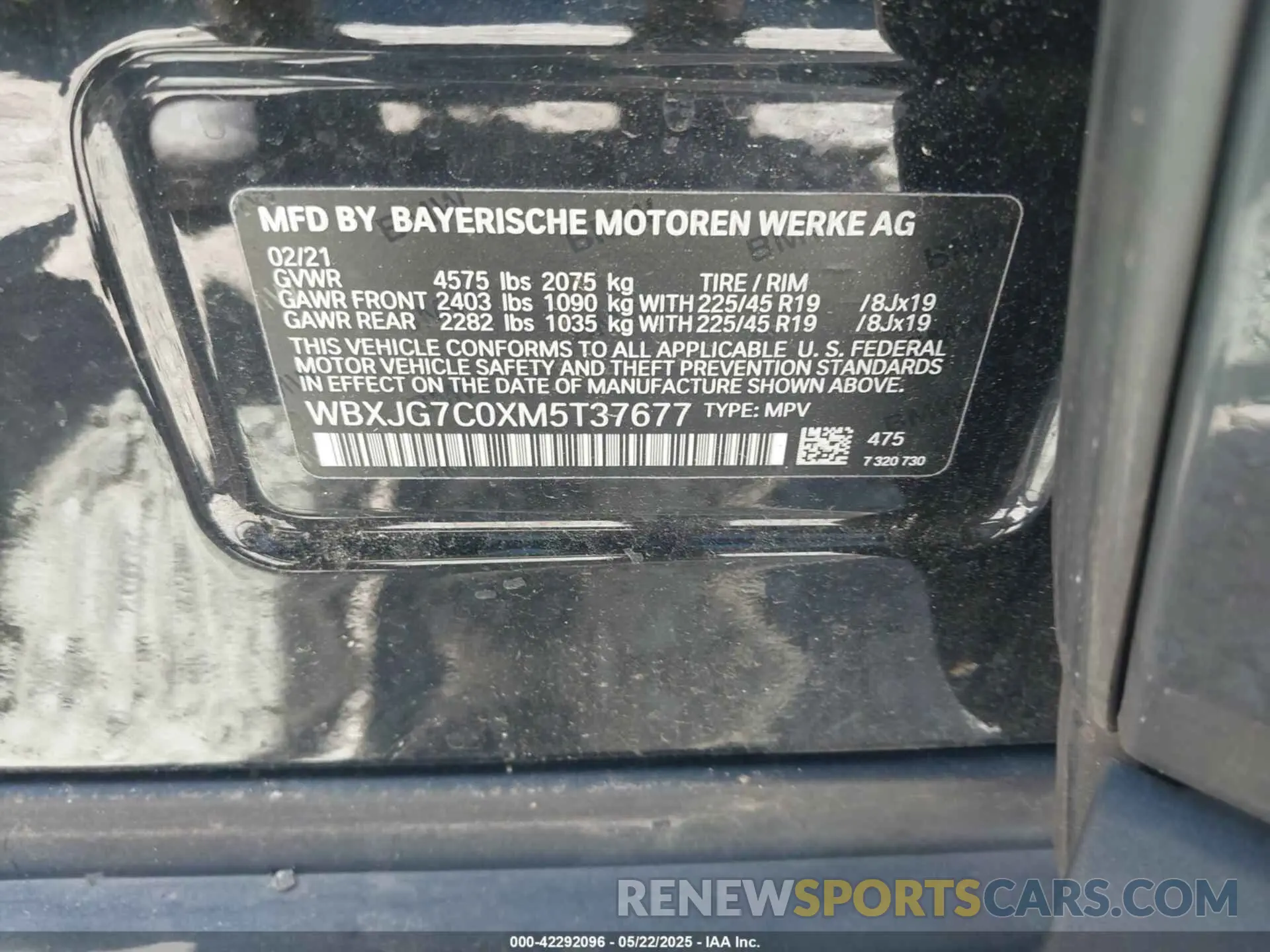 9 Photograph of a damaged car WBXJG7C0XM5T37677 BMW X1 2021