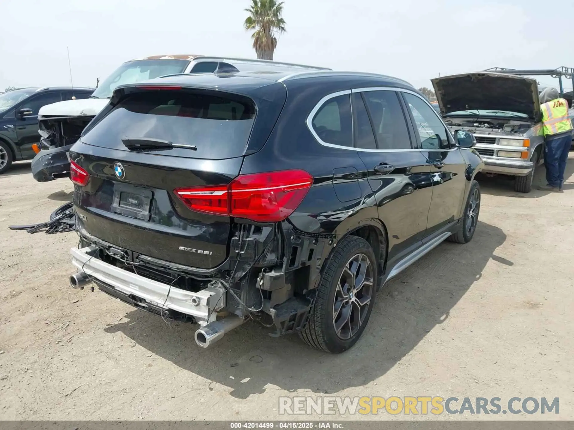 4 Photograph of a damaged car WBXJG7C0XM5T45715 BMW X1 2021
