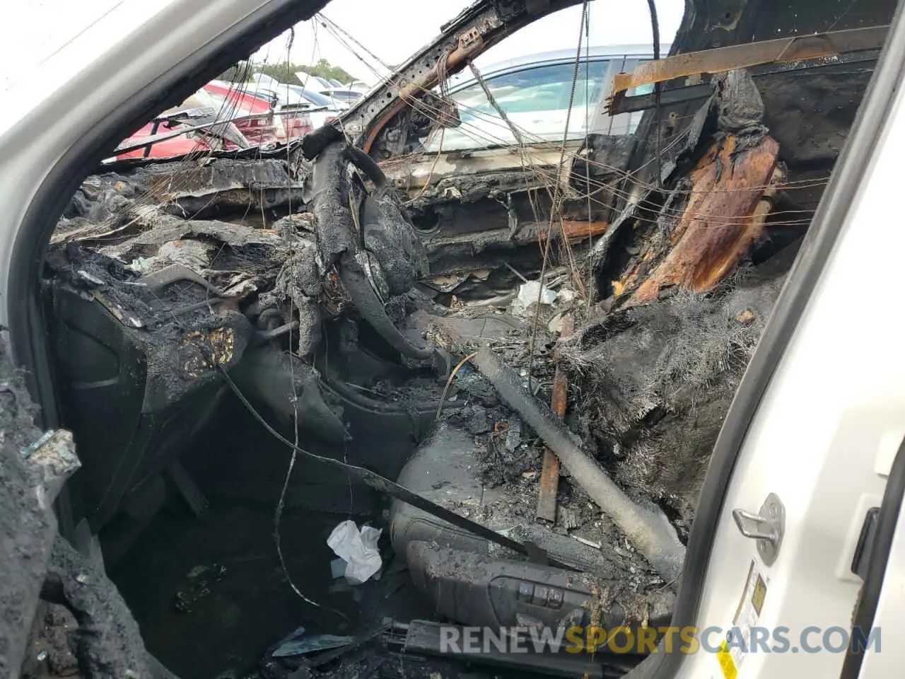 7 Photograph of a damaged car WBXJG7C0XM5U34877 BMW X1 2021