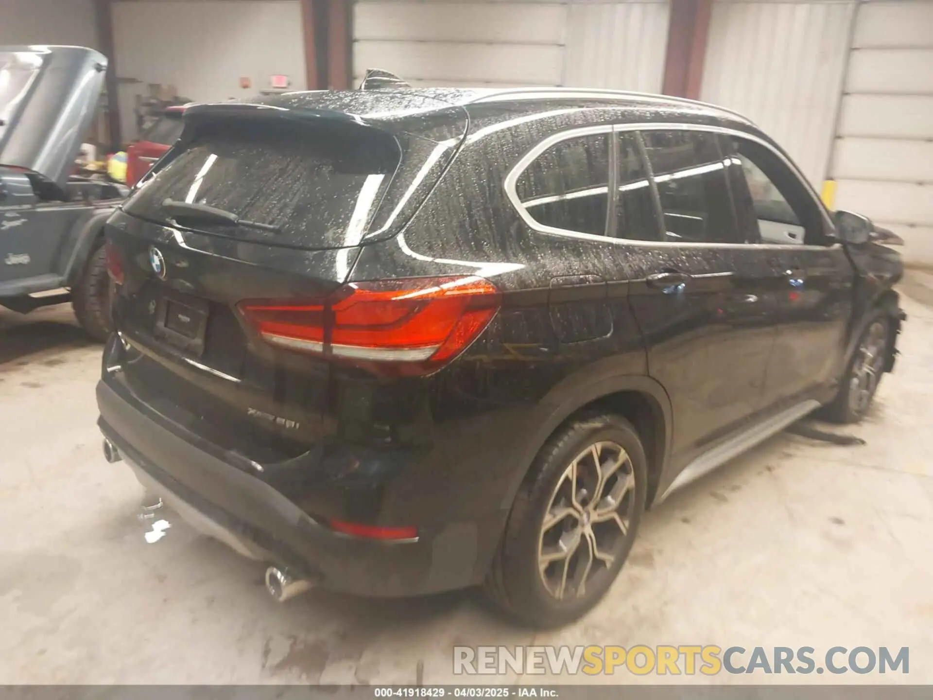4 Photograph of a damaged car WBXJG9C00M5T76421 BMW X1 2021