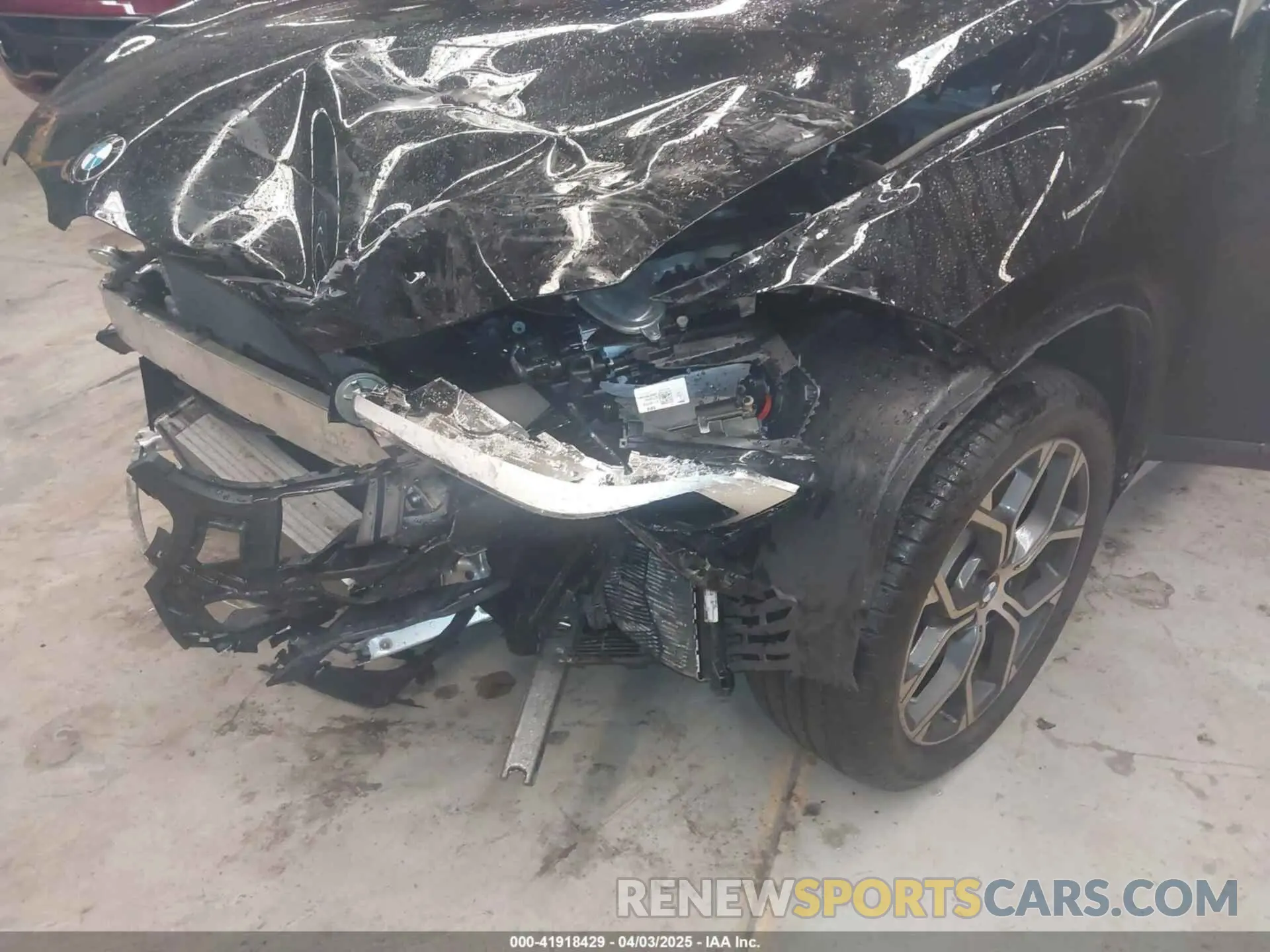6 Photograph of a damaged car WBXJG9C00M5T76421 BMW X1 2021