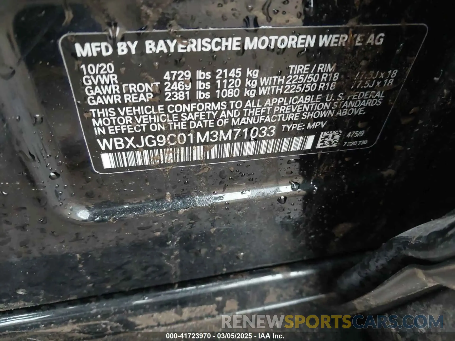 9 Photograph of a damaged car WBXJG9C01M3M71033 BMW X1 2021