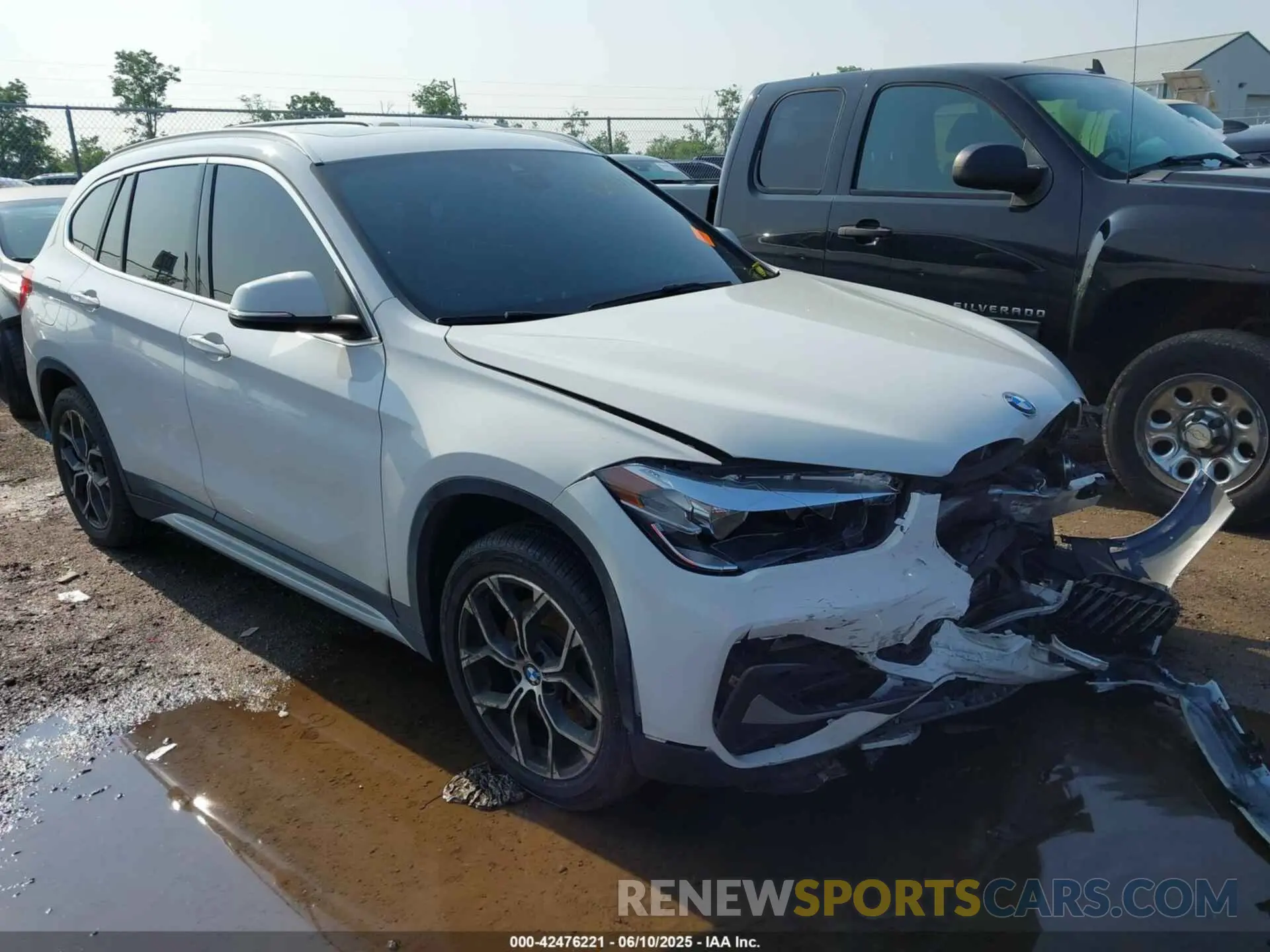 1 Photograph of a damaged car WBXJG9C02M3M42379 BMW X1 2021