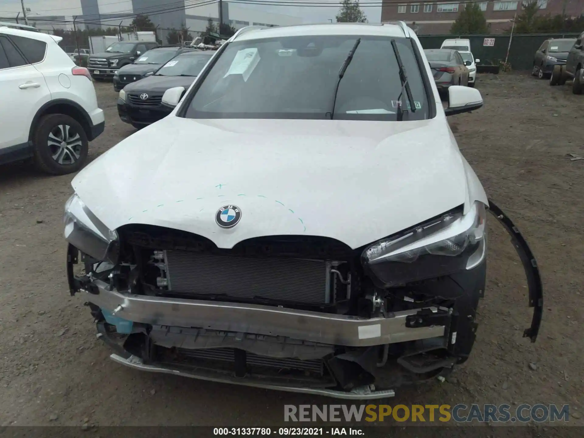 6 Photograph of a damaged car WBXJG9C02M3M67282 BMW X1 2021