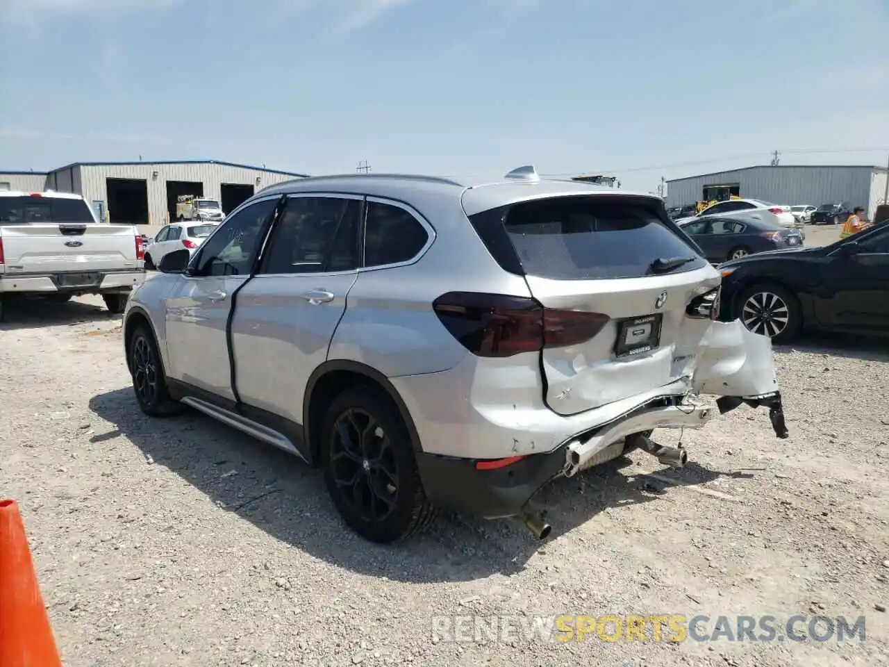 3 Photograph of a damaged car WBXJG9C02M5U41575 BMW X1 2021