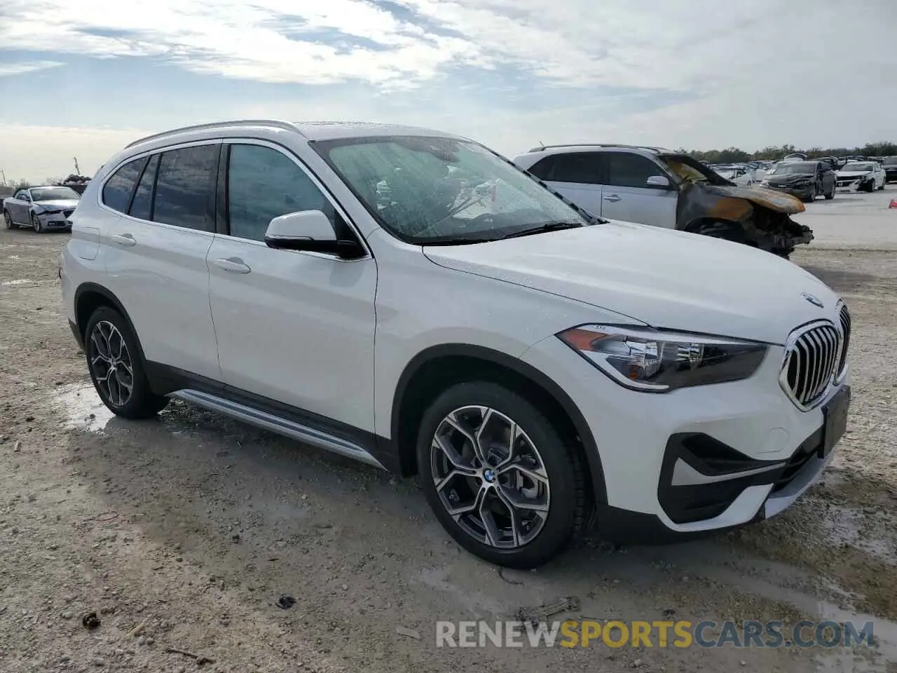 4 Photograph of a damaged car WBXJG9C02M5U48249 BMW X1 2021