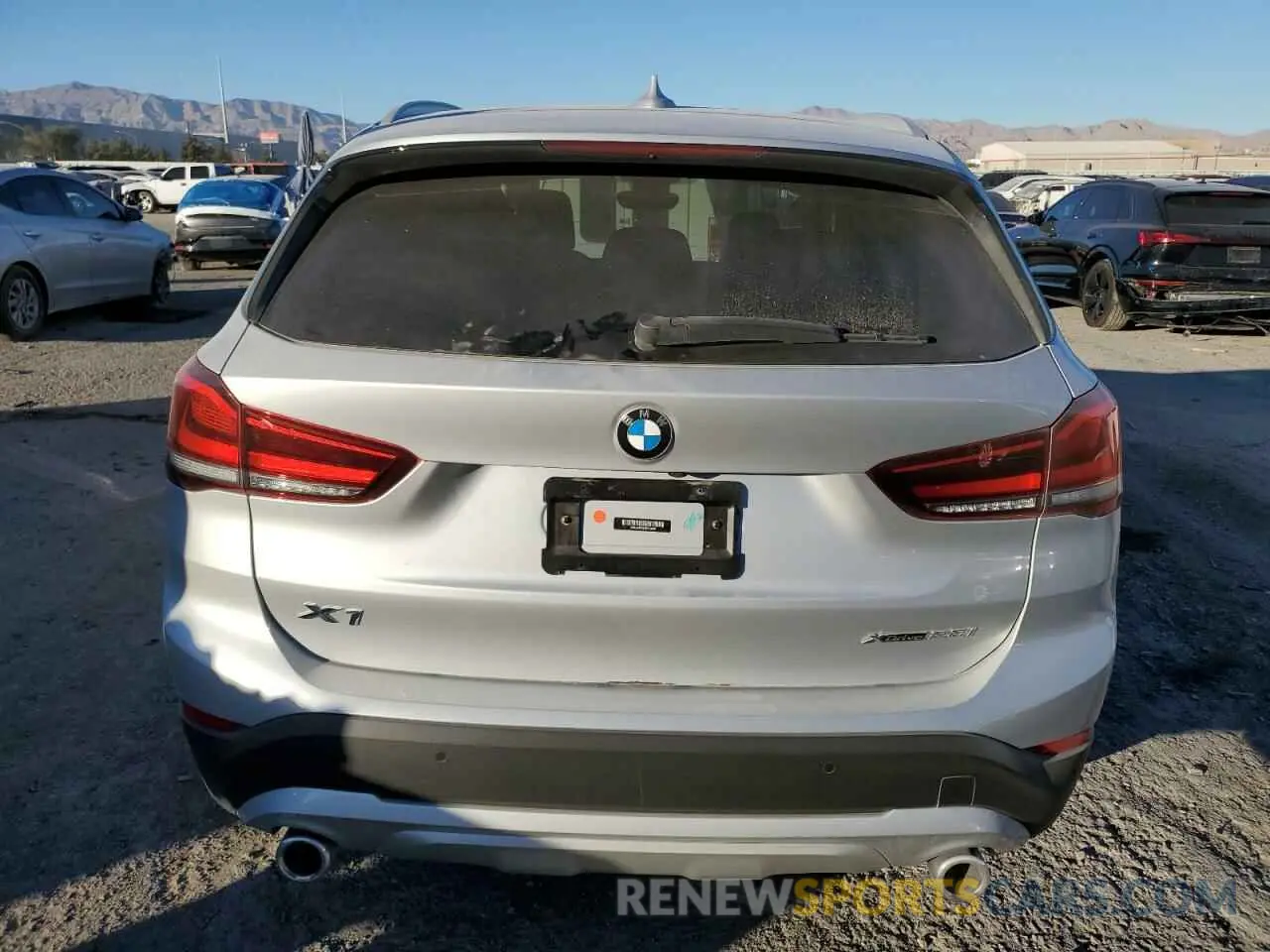 6 Photograph of a damaged car WBXJG9C03M5T73948 BMW X1 2021