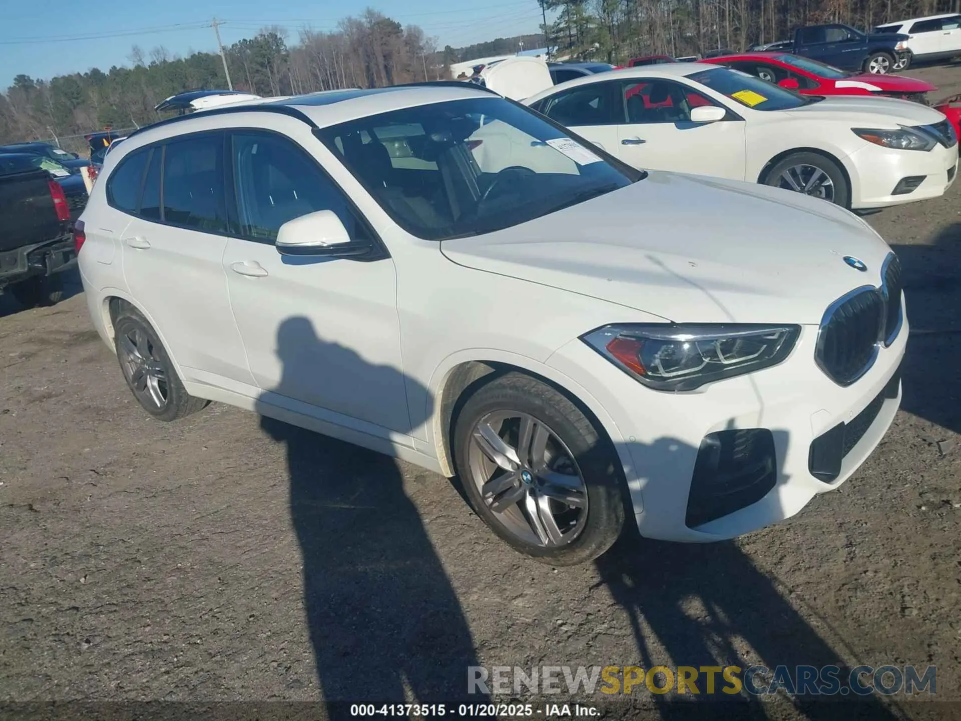 1 Photograph of a damaged car WBXJG9C04M5S84454 BMW X1 2021