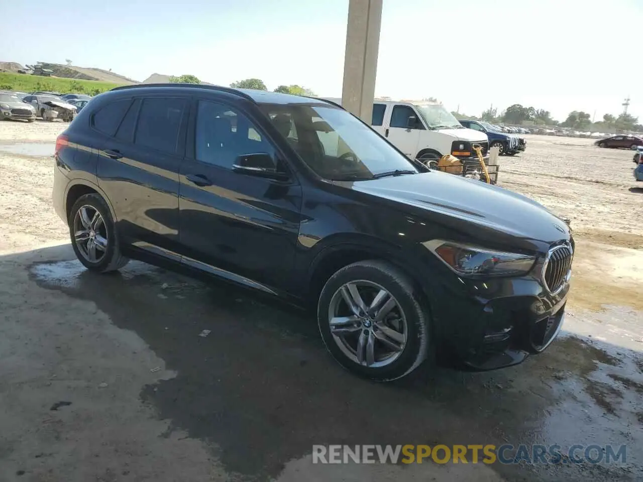 4 Photograph of a damaged car WBXJG9C04M5T50887 BMW X1 2021
