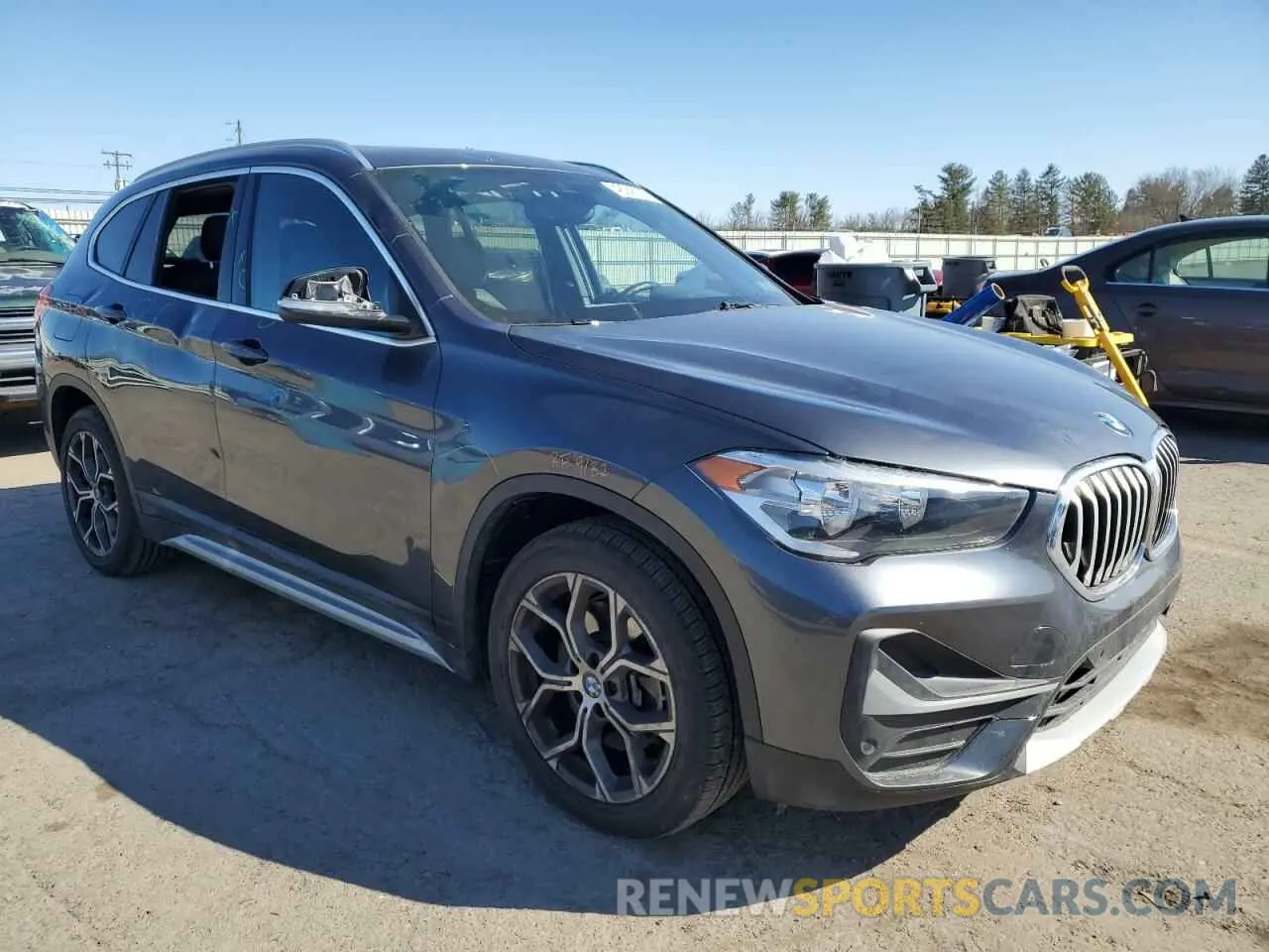4 Photograph of a damaged car WBXJG9C05M5S44903 BMW X1 2021