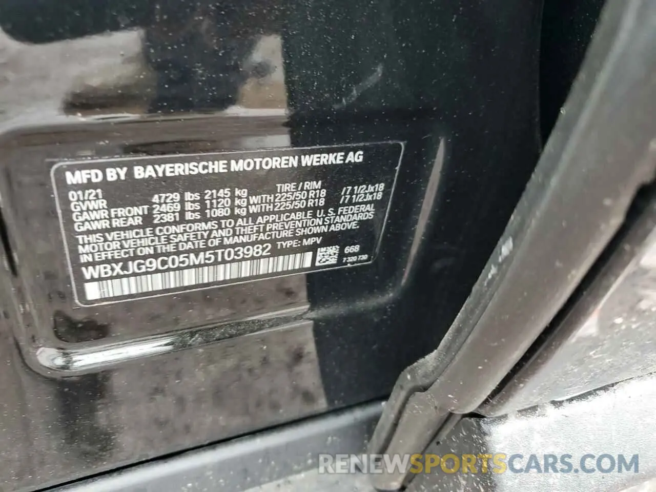 13 Photograph of a damaged car WBXJG9C05M5T03982 BMW X1 2021