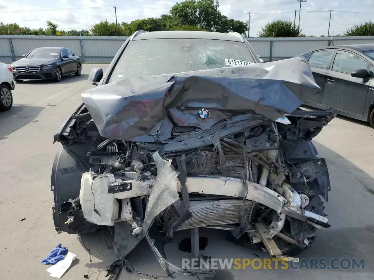 5 Photograph of a damaged car WBXJG9C05M5T54026 BMW X1 2021