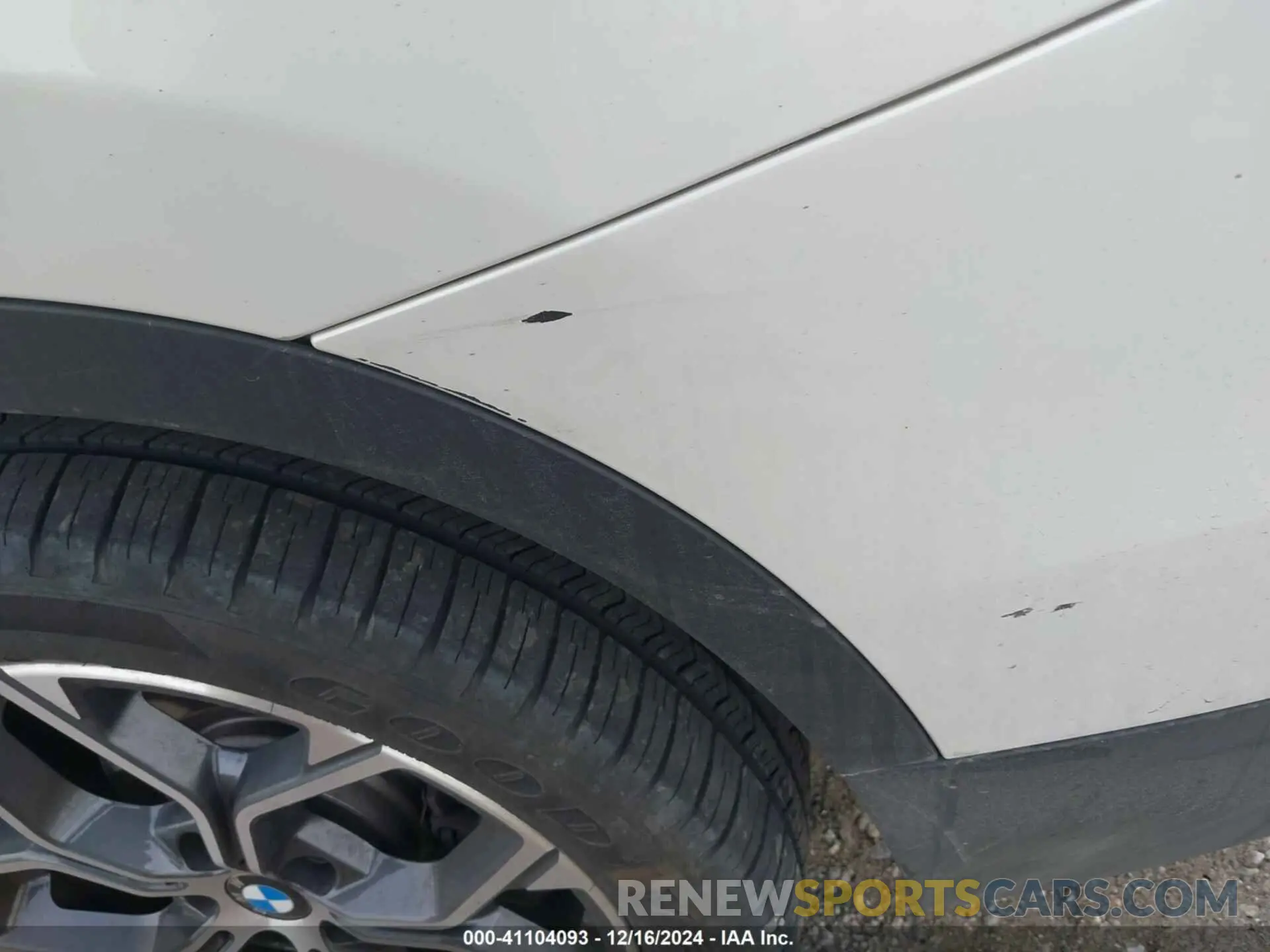 20 Photograph of a damaged car WBXJG9C06M5S06211 BMW X1 2021