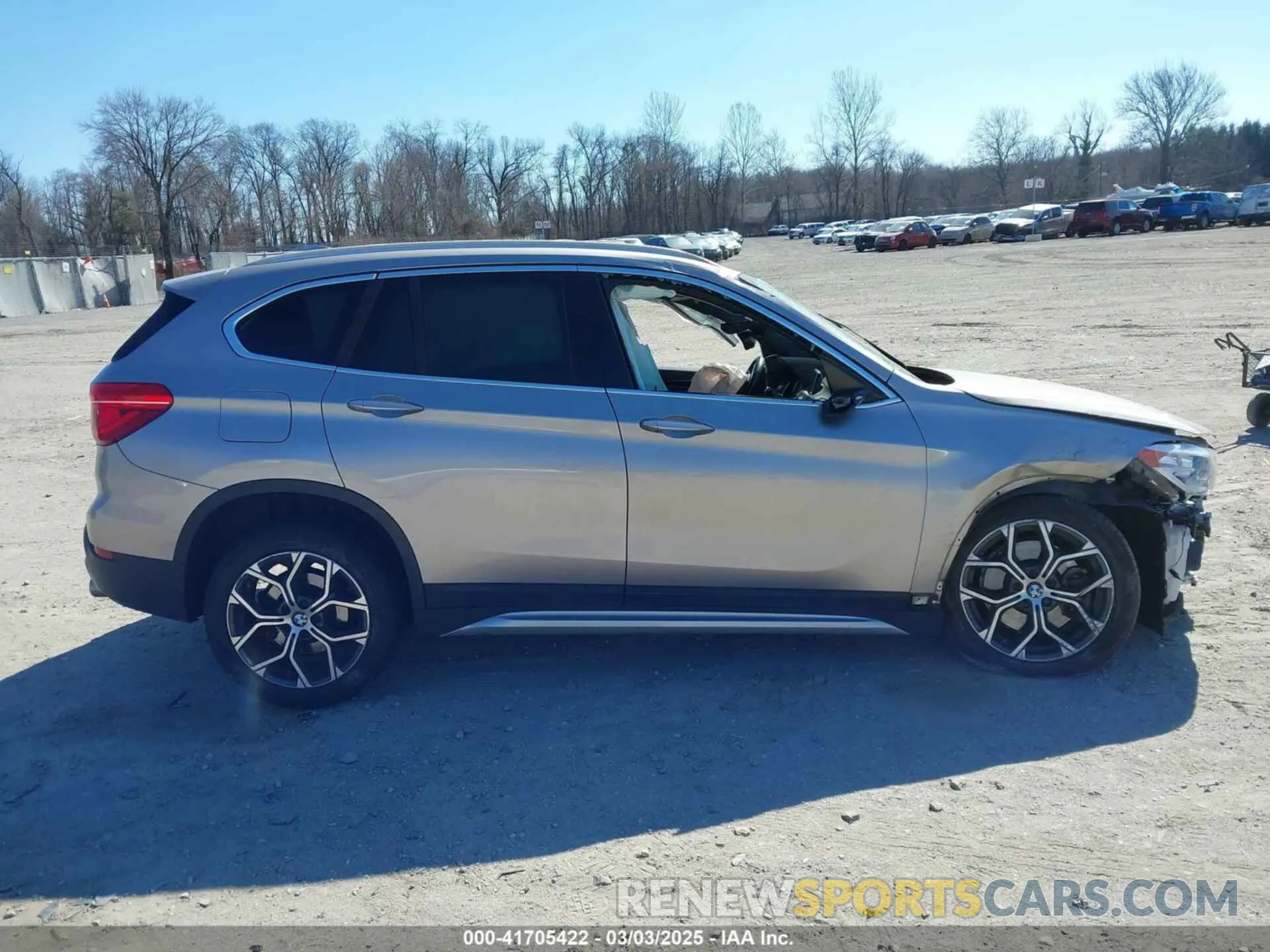 13 Photograph of a damaged car WBXJG9C06M5S85511 BMW X1 2021