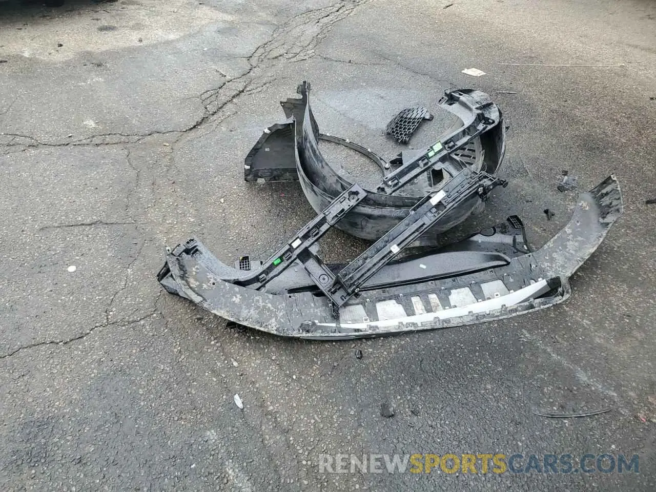 15 Photograph of a damaged car WBXJG9C06M5T76049 BMW X1 2021