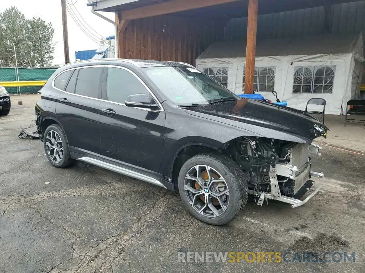 4 Photograph of a damaged car WBXJG9C06M5T76049 BMW X1 2021