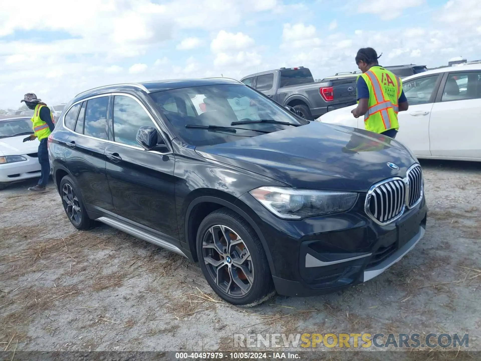 1 Photograph of a damaged car WBXJG9C06M5T96236 BMW X1 2021